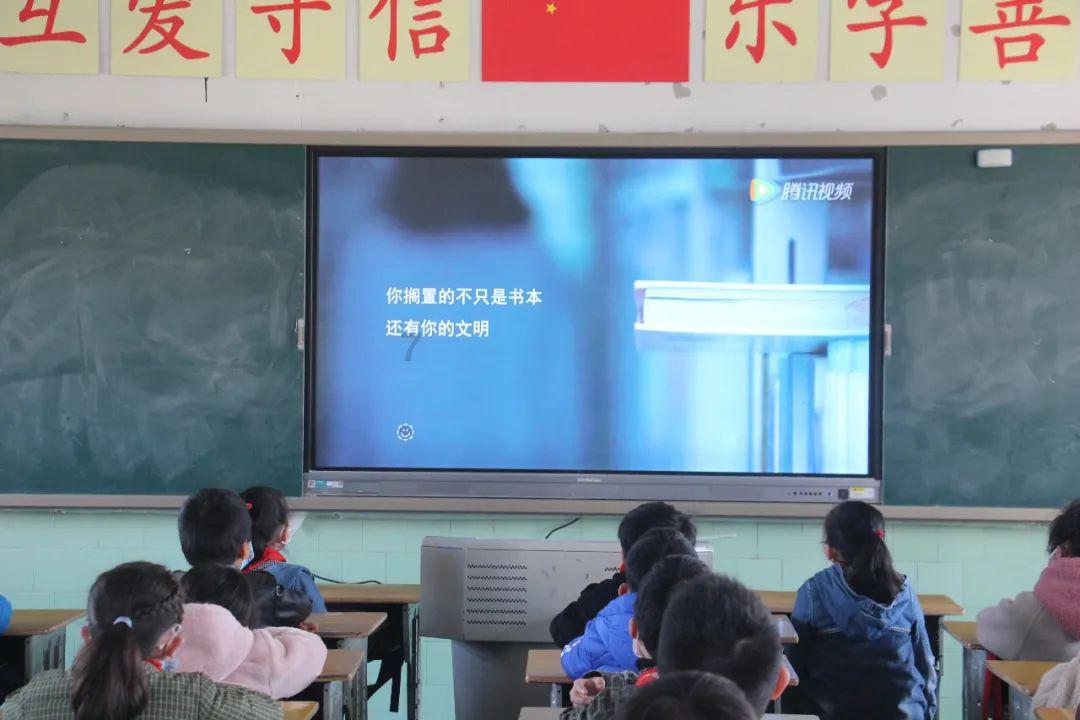 拯救巧虎2